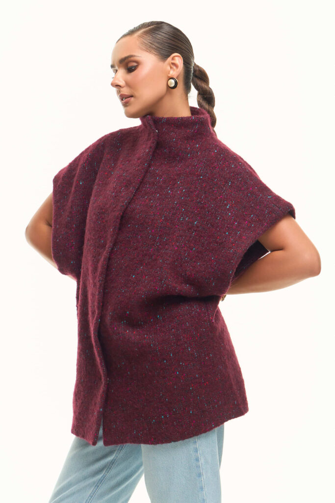 Жилет из шерсти с вискозой